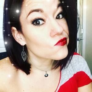 Meet your Posher, Candi